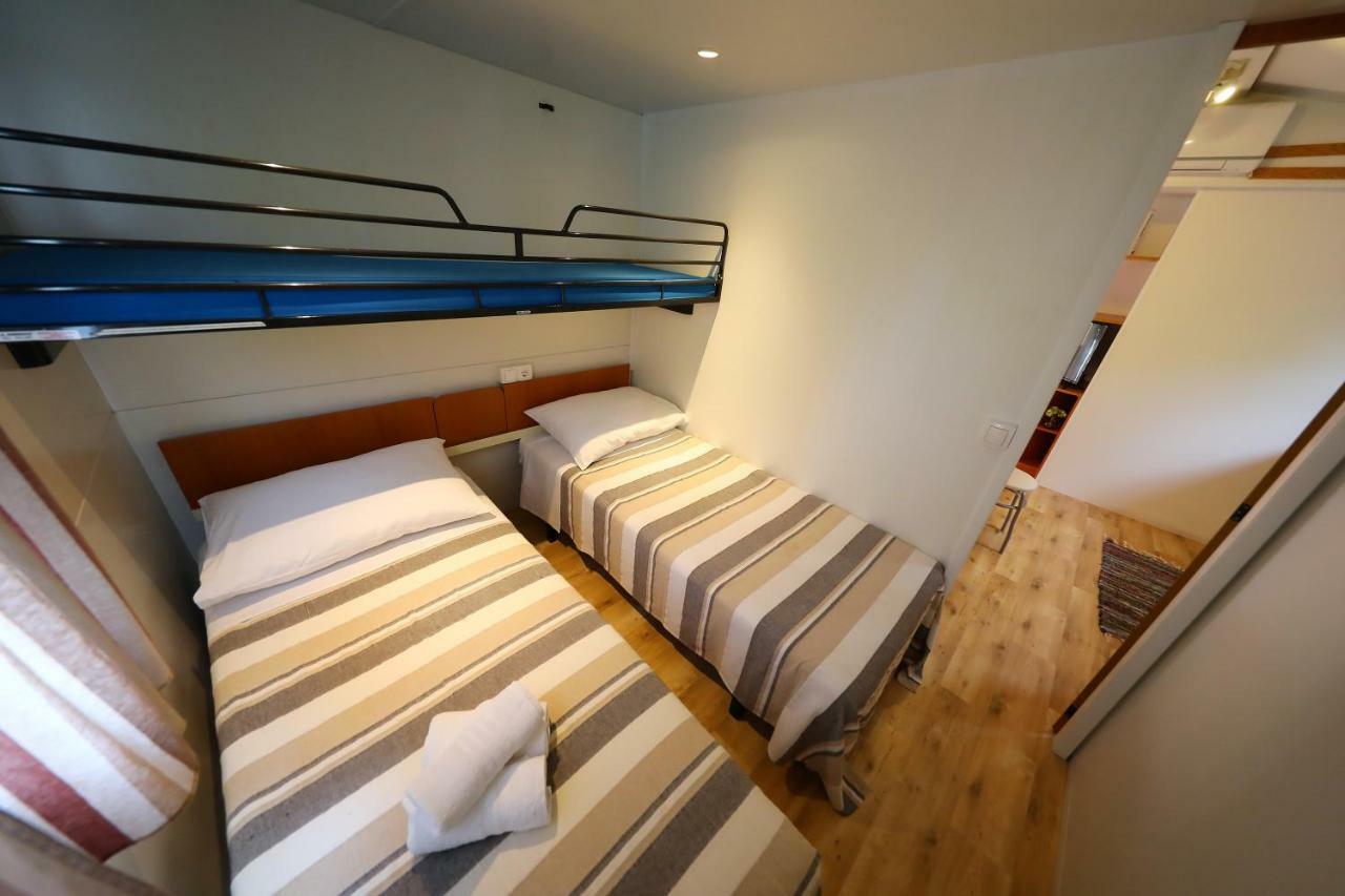 Mobile Home Grbe Нин Екстериор снимка