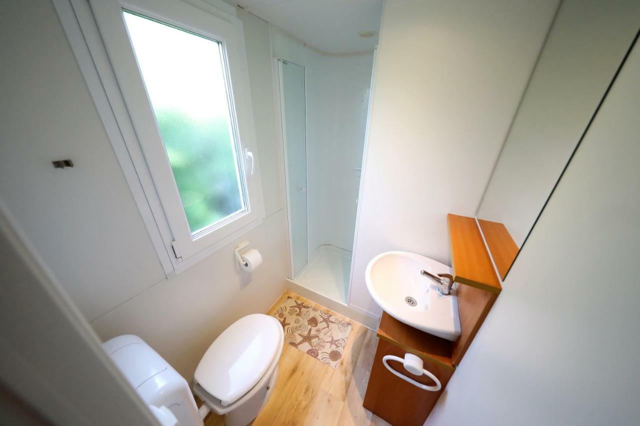 Mobile Home Grbe Нин Екстериор снимка