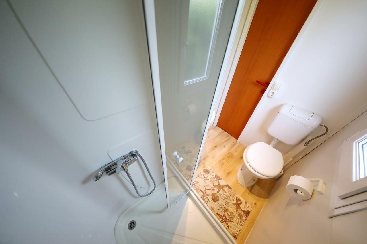 Mobile Home Grbe Нин Екстериор снимка